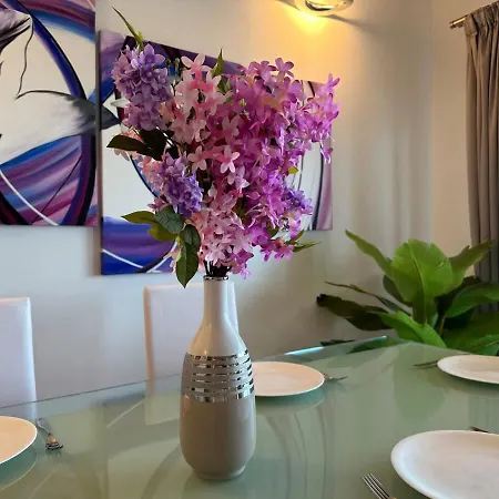 Paceville Sandy With Jacuzzi & Free Parking Apartment San Ġiljan