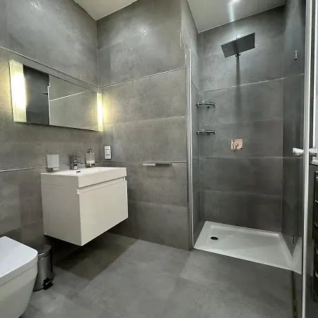 Paceville Sandy With Jacuzzi & Free Parking