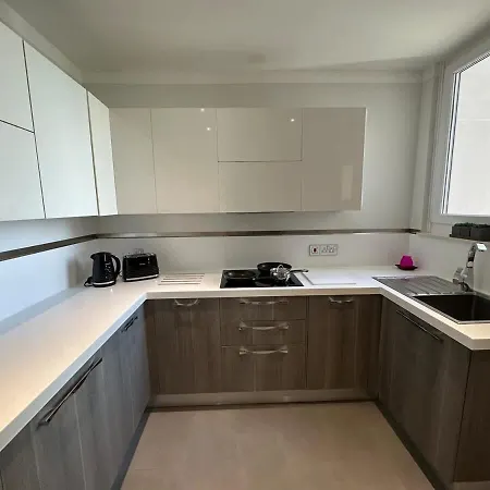 Apartmán Paceville Sandy With Jacuzzi & Free Parking