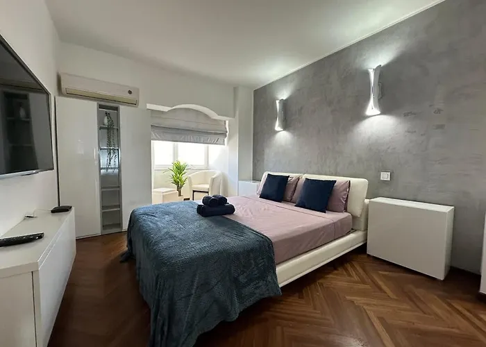 Paceville Sandy With Jacuzzi & Free Parking アパート Saint Julian's